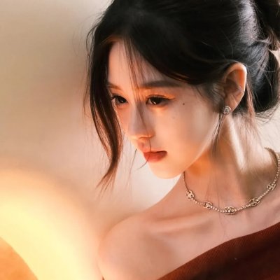 屋顶上的小飞人
